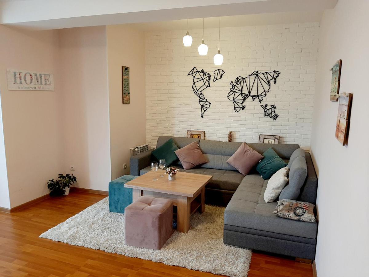 Hillside Apartment ซากาดซอร์ ภายนอก รูปภาพ